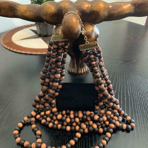 Ladies multi color bead necklace.